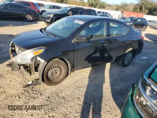 2017 Nissan Versa S Plus z VIN 3N1CN7AP3HL820240, wystawiony jako Copart lot #86804244 z przebiegiem 55 989 mil mil oraz Szkoda całkowita • Salvage title. Historia ofert i sprzedaży dostępna na DreamBid. Obrazek 1.
