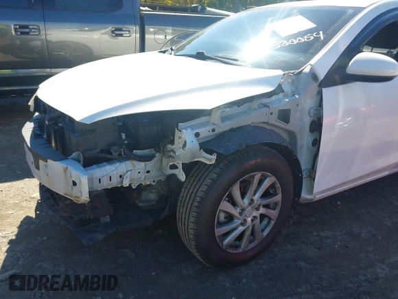 2012 Mazda 3 i Touring with VIN JM1BL1VF9C1514236, listed as a IAAI auction lot 41482117 with 206,007 mi miles and . Bid and sale history available at DreamBid. Image 6.