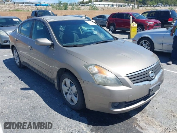 2007 Nissan Altima 2.5 S with VIN 1N4AL21E87N421520, listed as a IAAI auction lot 42009119 with 327,459 mi miles. Bid and sale history available at carsss.com. Image 1.
