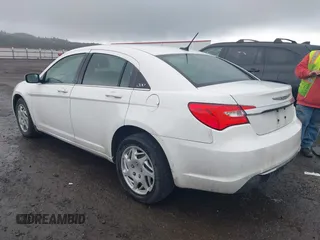 2013 Chrysler 200 LX with VIN 1C3CCBAB2DN668251, listed as a IAAI auction lot 41950141 with 165,177 mi miles. Bid and sale history available at carsss.com. Image 3.