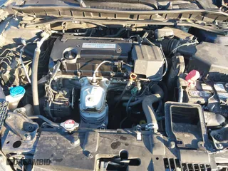 2015 Honda Accord Sedan EX-L with VIN 1HGCR2F86FA234949, listed as a IAAI auction lot 41763558 with 184,356 mi miles. Bid and sale history available at carsss.com. Image 10.