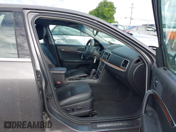 2012 Lincoln MKZ with VIN 3LNHL2GC7CR833431, listed as a IAAI auction lot 42389684 with 113,866 mi miles and . Bid and sale history available at DreamBid. Image 5.
