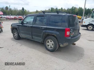 2011 Jeep Patriot Sport with VIN 1J4NT1GA4BD219602, listed as a IAAI auction lot 42214677 with 211,725 mi miles and . Bid and sale history available at carsss.com. Image 3.