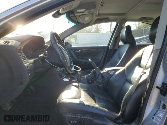 2008 Volvo S60 2.5T with VIN YV1RH592482689732, listed as a Copart auction lot 86346284 with 122,938 mi miles and Salvage Title. Bid and sale history available at carsss.com. Image 7.