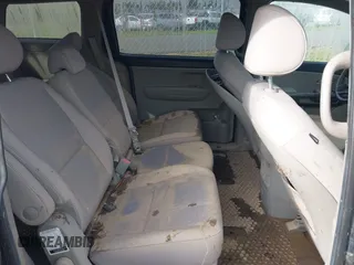 2020 Kia Sedona LX with VIN KNDMB5C1XL6618392, listed as a IAAI auction lot 40519236 with 27,890 mi miles. Bid and sale history available at carsss.com. Image 8.