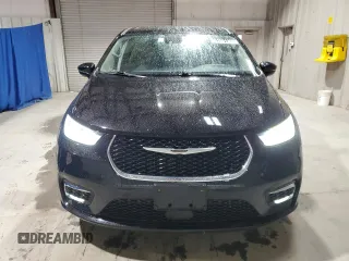 2024 Chrysler Pacifica Hybrid Select z VIN 2C4RC1S7XRR166687, wystawiony jako Copart lot #52501305 z przebiegiem 35 781 mil mil oraz Czysty tytuł • Clean title. Historia ofert i sprzedaży dostępna na DreamBid. Obrazek 5.