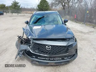 2024 Mazda CX-50 S Preferred z VIN 7MMVABBM1RN191684, wystawiony jako IAAI lot #41977557 z przebiegiem 6353 mil mil oraz . Historia ofert i sprzedaży dostępna na DreamBid. Obrazek 13.