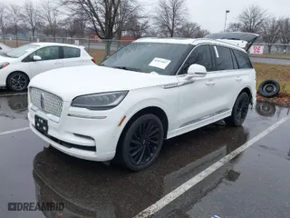 2022 Lincoln Aviator Reserve with VIN 5LM5J7XC4NGL07223, listed as a IAAI auction lot 41071867 with NaN miles. Bid and sale history available at carsss.com. Image 2.