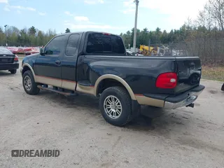 1999 Ford F-150 XL z VIN 2FTRX08L8XCA05595, wystawiony jako IAAI lot #42219555 z przebiegiem 213 636 mil mil oraz . Historia ofert i sprzedaży dostępna na DreamBid. Obrazek 3.