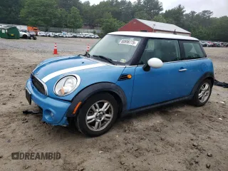 2013 MINI Hardtop with VIN WMWSU3C53DT681830, listed as a Copart auction lot 60698775 with 43,387 mi miles and Clean title. Bid and sale history available at DreamBid. Image 1.