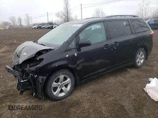 2018 Toyota Sienna LE Auto Access Seat with VIN 5TDKZ3DC4JS948792, listed as a Copart auction lot 52949475 with Not Provided miles and Salvage Title. Bid and sale history available at carsss.com. Image 1.