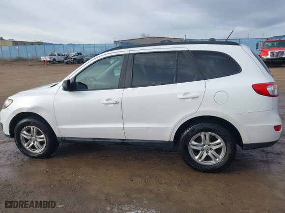 2011 Hyundai Santa Fe GLS with VIN 5XYZGDAB4BG016385, listed as a IAAI auction lot 41067744 with 181,501 mi miles. Bid and sale history available at carsss.com. Image 15.