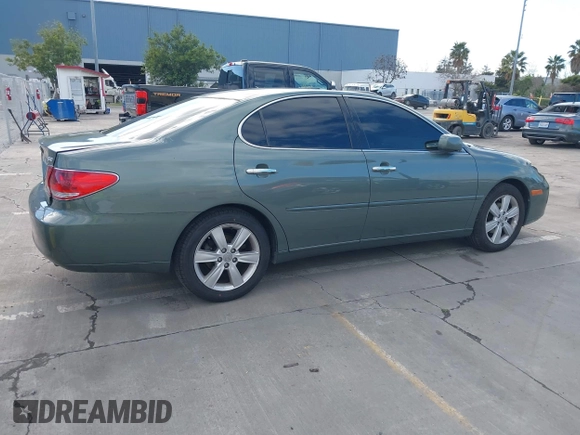 2005 Lexus ES 350 z VIN JTHBA30G755138521, wystawiony jako IAAI lot #41743952 z przebiegiem 83 664 mil mil oraz . Historia ofert i sprzedaży dostępna na DreamBid. Obrazek 4.