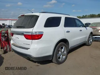 2013 Dodge Durango Citadel with VIN 1C4RDJEG0DC665962, listed as a IAAI auction lot 41900527 with 173,550 mi miles and . Bid and sale history available at carsss.com. Image 4.