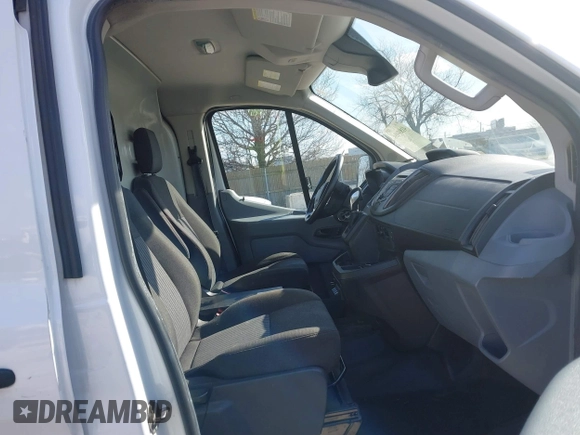 2016 Ford Transit Cargo z VIN 1FTYR1YM1GKB55452, wystawiony jako IAAI lot #41850416 z przebiegiem 91 973 mil mil oraz . Historia ofert i sprzedaży dostępna na DreamBid. Obrazek 5.