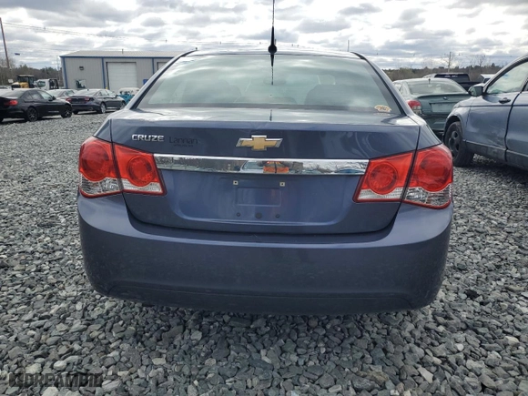 2013 Chevrolet Cruze LS with VIN 1G1PA5SG5D7295346, listed as a Copart auction lot 53536695 with 192,497 mi miles and Clean Title. Bid and sale history available at carsss.com. Image 6.