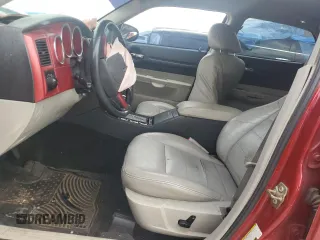 2005 Dodge Magnum RT z VIN 2D4GV58275H622667, wystawiony jako Copart lot #56825355 z przebiegiem Nie podano mil oraz Szkoda całkowita • Salvage title. Historia ofert i sprzedaży dostępna na DreamBid. Obrazek 7.