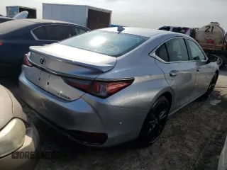 2023 Lexus ES with VIN 58ABA1C18PU035103, listed as a Copart auction lot 76198584 with 6,595 mi miles and Non Repairable. Bid and sale history available at carsss.com. Image 3.