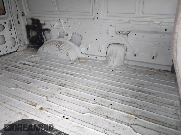 2001 Ford Econoline Cargo with VIN 1FTRE14261HA22632, listed as a IAAI auction lot 41202164 with 153,412 mi miles and . Bid and sale history available at DreamBid. Image 8.