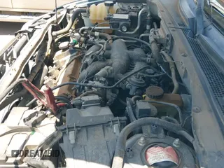2004 Ford Escape XLT с VIN 1FMCU03194KA53811, выставлен на аукционе IAAI как лот 42802336 с пробегом 198 277 миль миль и . История ставок и продаж доступна на DreamBid. Изображение 19.