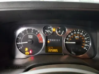 2008 Hummer H3 SUV with VIN 5GTEN13E488147058, listed as a Copart auction lot 83850464 with 225,885 mi miles and Salvage Title. Bid and sale history available at DreamBid. Image 9.