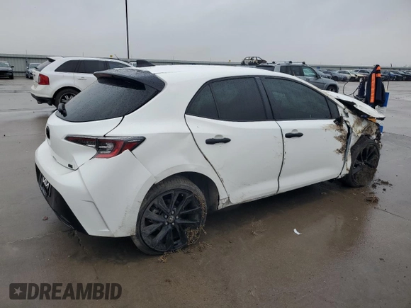 2021 Toyota Corolla Hatchback SE with VIN JTND4MBE4M3133236, listed as a Copart auction lot 81813403 with 19,564 mi miles. Bid and sale history available at carsss.com. Image 3.