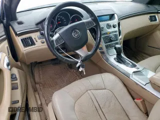2012 Cadillac CTS Performance z VIN 1G6DJ1E35C0138308, wystawiony jako Copart lot #52984375 z przebiegiem 134 881 mil mil oraz Czysty tytuł • Clean title. Historia ofert i sprzedaży dostępna na DreamBid. Obrazek 8.