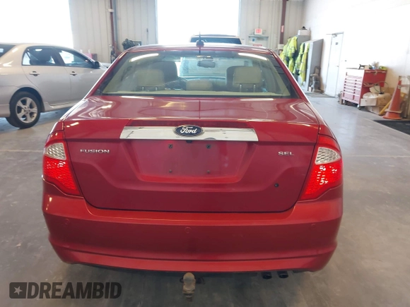 2012 Ford Fusion SEL with VIN 3FAHP0JAXCR338537, listed as a IAAI auction lot 41840670 with 106,690 mi miles. Bid and sale history available at carsss.com. Image 17.