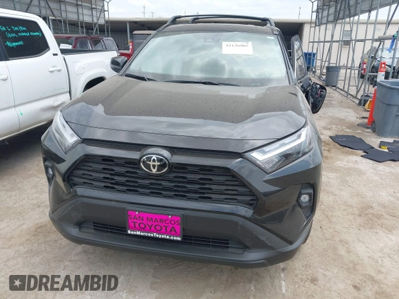 2025 Toyota RAV4 XLE Premium with VIN 2T3C1RFV9SC323495, listed as a IAAI auction lot 42136805 with 947 mi miles and . Bid and sale history available at DreamBid. Image 12.