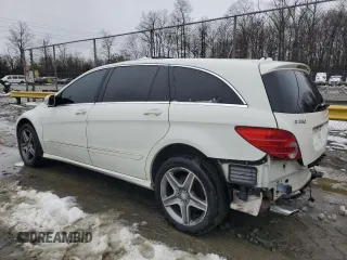 2010 Mercedes-Benz R-Class R 350 with VIN 4JGCB6FE2AA112593, listed as a Copart auction lot 44553065 with 181,505 mi miles and Salvage Title. Bid and sale history available at carsss.com. Image 2.