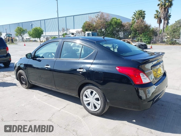 2016 Nissan Versa S с VIN 3N1CN7AP5GL916658, выставлен на аукционе IAAI как лот 42093204 с пробегом 112 085 миль миль и . История ставок и продаж доступна на DreamBid. Изображение 3.