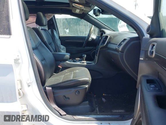 2014 Jeep Grand Cherokee Summit z VIN 1C4RJFJG3EC213145, wystawiony jako IAAI lot #41918145 z przebiegiem 176 460 mil mil oraz . Historia ofert i sprzedaży dostępna na DreamBid. Obrazek 5.