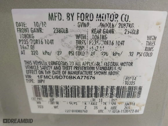 2011 Ford Escape XLT with VIN 1FMCU9D70BKA77676, listed as a IAAI auction lot 41921757 with 288,545 mi miles. Bid and sale history available at carsss.com. Image 9.