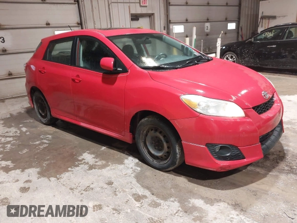 2009 Toyota Matrix S z VIN 2T1KE40E39C014426, wystawiony jako IAAI lot #42330634 z przebiegiem 237 012 mil mil oraz . Historia ofert i sprzedaży dostępna na DreamBid. Obrazek 1.