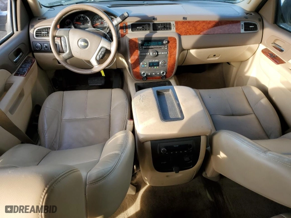 2011 Chevrolet Avalanche LT with VIN 3GNMCFE05BG396839, listed as a Copart auction lot 89218195 with 217,791 mi miles and Salvage Title. Bid and sale history available at carsss.com. Image 8.