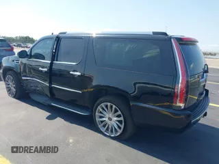 2014 Cadillac Escalade ESV Luxury with VIN 1GYS4HEF6ER130936, listed as a IAAI auction lot 42232487 with 156,967 mi miles and . Bid and sale history available at DreamBid. Image 3.