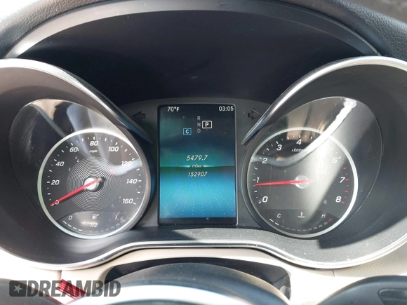 2019 Mercedes-Benz C 300 z VIN 55SWF8DB0KU307190, wystawiony jako IAAI lot #42064216 z przebiegiem 152 907 mil mil oraz . Historia ofert i sprzedaży dostępna na DreamBid. Obrazek 7.