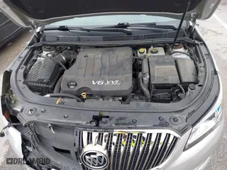 2016 Buick LaCrosse Leather with VIN 1G4GB5G37GF159378, listed as a IAAI auction lot 42001400 with 39,917 mi miles. Bid and sale history available at carsss.com. Image 10.