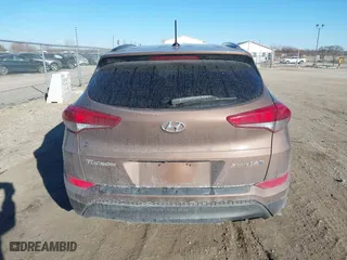 2016 Hyundai Tucson Sport with VIN KM8J33A20GU183234, listed as a IAAI auction lot 41429777 with 113,077 mi miles. Bid and sale history available at carsss.com. Image 17.