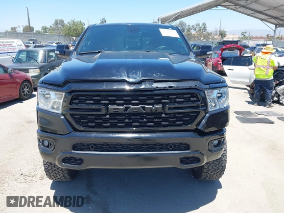 2022 Ram 1500 Big Horn z VIN 1C6RRFMG7NN441178, wystawiony jako IAAI lot #42721492 z przebiegiem 16 459 mil mil oraz . Historia ofert i sprzedaży dostępna na DreamBid. Obrazek 12.