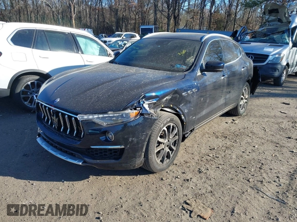 2021 Maserati Levante GranLusso with VIN ZN661XUL8MX357510, listed as a IAAI auction lot 41237857 with 33,375 mi miles. Bid and sale history available at carsss.com. Image 6.