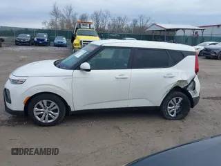 2021 Kia Soul S with VIN KNDJ23AU2M7143076, listed as a IAAI auction lot 41737738 with 57,990 mi miles and . Bid and sale history available at DreamBid. Image 14.