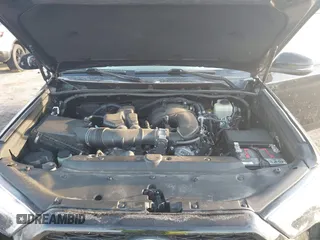2017 Toyota 4Runner SR5 with VIN JTEBU5JR4H5408115, listed as a IAAI auction lot 41779128 with 107,717 mi miles and . Bid and sale history available at DreamBid. Image 10.