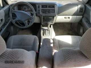 2001 Mitsubishi Montero ES z VIN JA4LS21H11P045183, wystawiony jako Copart lot #73702024 z przebiegiem 263 746 mil mil oraz Szkody całkowita. Historia ofert i sprzedaży dostępna na DreamBid. Obrazek 8.