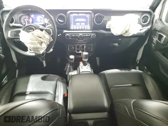 2023 Jeep Wrangler Sahara z VIN 1C4JJXP61PW696072, wystawiony jako Copart lot #57859545 z przebiegiem 42 136 mil mil oraz Czysty tytuł • Clean title. Historia ofert i sprzedaży dostępna na DreamBid. Obrazek 8.