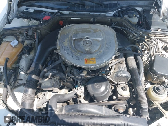 1991 Mercedes-Benz 560 with VIN WDBCA45E7MA610580, listed as a IAAI auction lot 42099161 with 83,344 mi miles and . Bid and sale history available at DreamBid. Image 10.