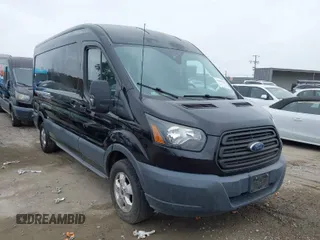 2017 Ford Transit with VIN 1FTYR2CM7HKB01975, listed as a IAAI auction lot 42000326 with 61,600 mi miles. Bid and sale history available at carsss.com. Image 1.