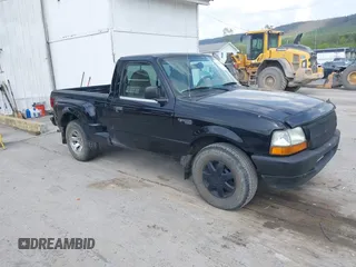 2000 Ford Ranger XL with VIN 1FTYR10C2YTA36906, listed as a IAAI auction lot 42142057 with 160,190 mi miles. Bid and sale history available at carsss.com. Image 1.