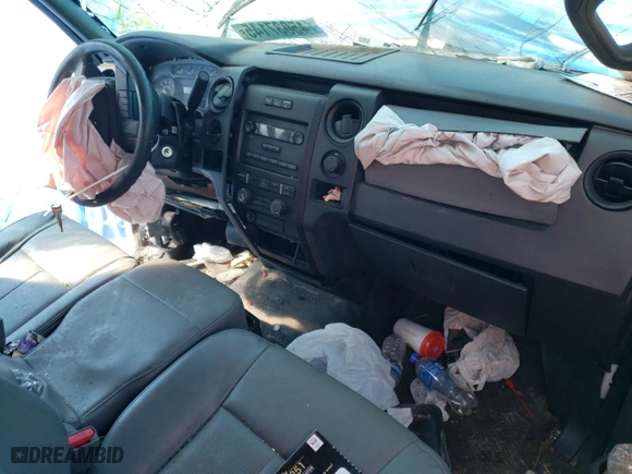 2014 Ford F-150 XL with VIN 1FTMF1CM8EFB74181, listed as a Copart auction lot 45037145 with 53,284 mi miles and Salvage Title. Bid and sale history available at carsss.com. Image 8.