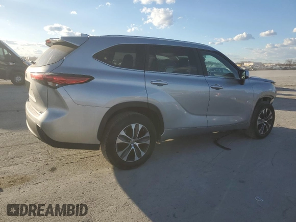 2023 Toyota Highlander L with VIN 5TDKDRAH0PS024781, listed as a Copart auction lot 47406875 with 73,981 mi miles and Clean title. Bid and sale history available at DreamBid. Image 3.